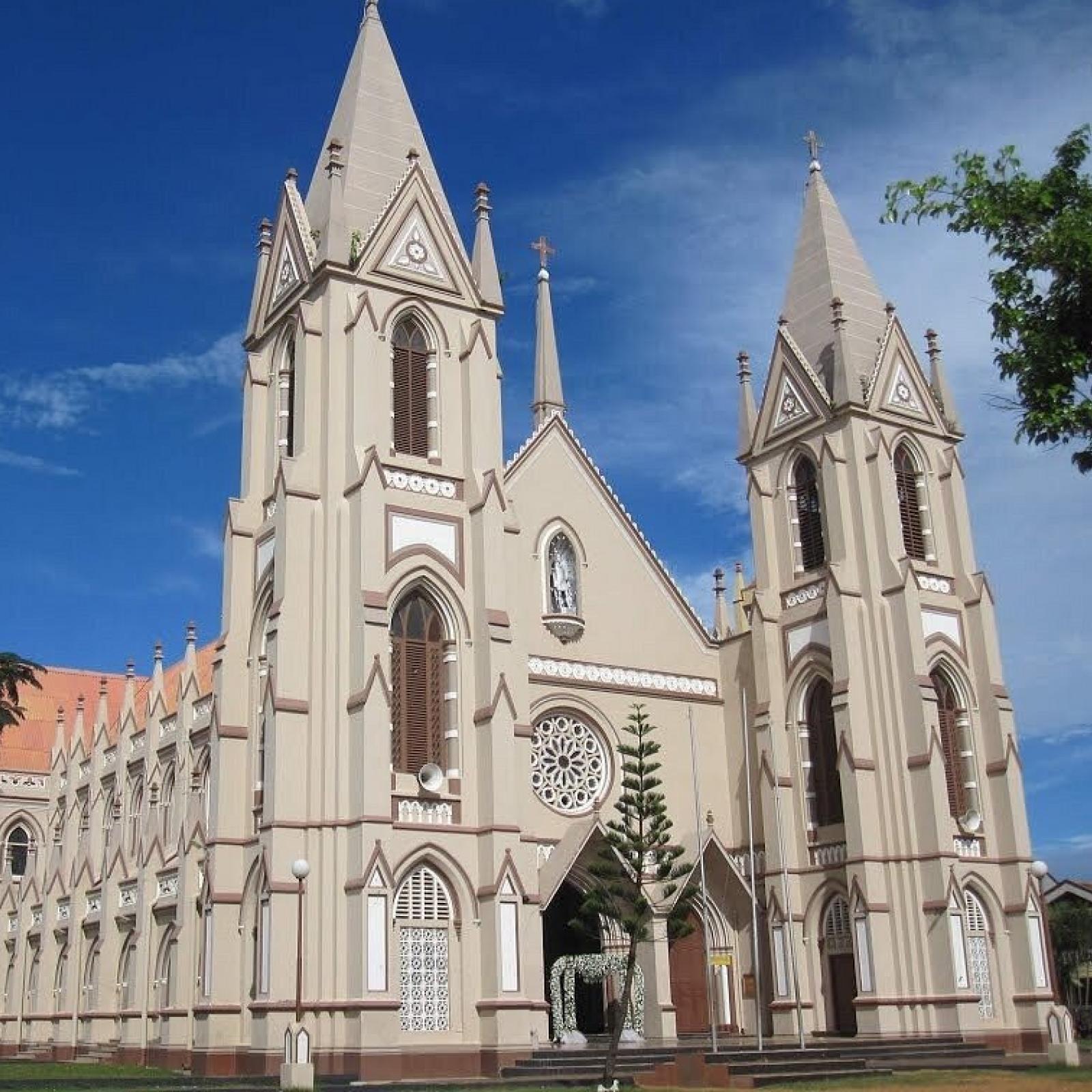 Srilanka Ferry Packages